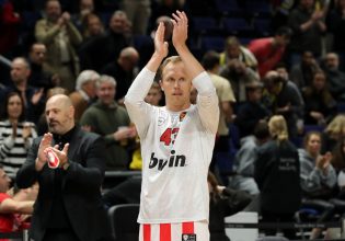 Βράβευση και αποθέωση για τον Λουκ Σίκμα (vid, pics)