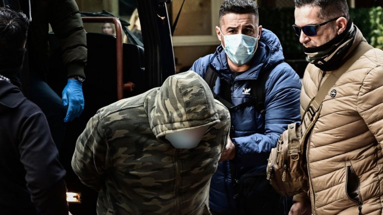 Προφυλακίστηκαν οι δύο λιμενικοί και άλλοι 8 εμπλεκόμενοι στο κύκλωμα διακίνησης κοκαΐνης