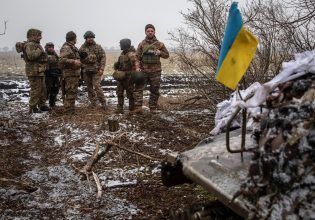 «Καμπανάκι» Λευκού Οίκου: Η χρηματοδότηση για την Ουκρανία τελειώνει στο τέλος του έτους