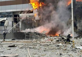 Ρωσία: Όλοι οι στόχοι μας έχουν πληγεί – «Άνανδρα» χτυπήματα λέει ο Μπορέλ, «στρατηγική τρόμου» η Γαλλία