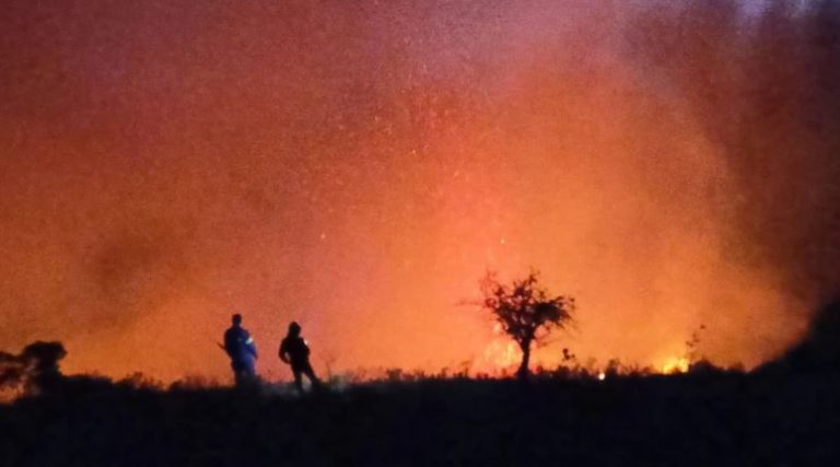 Φωτιά στο Αμάρι Ρεθύμνου – Πολλές εστίες και στο Ηράκλειο