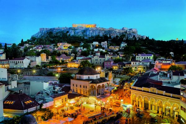 «Must See» προορισμός η Αθήνα για τους τουρίστες – Τι δείχνει έρευνα