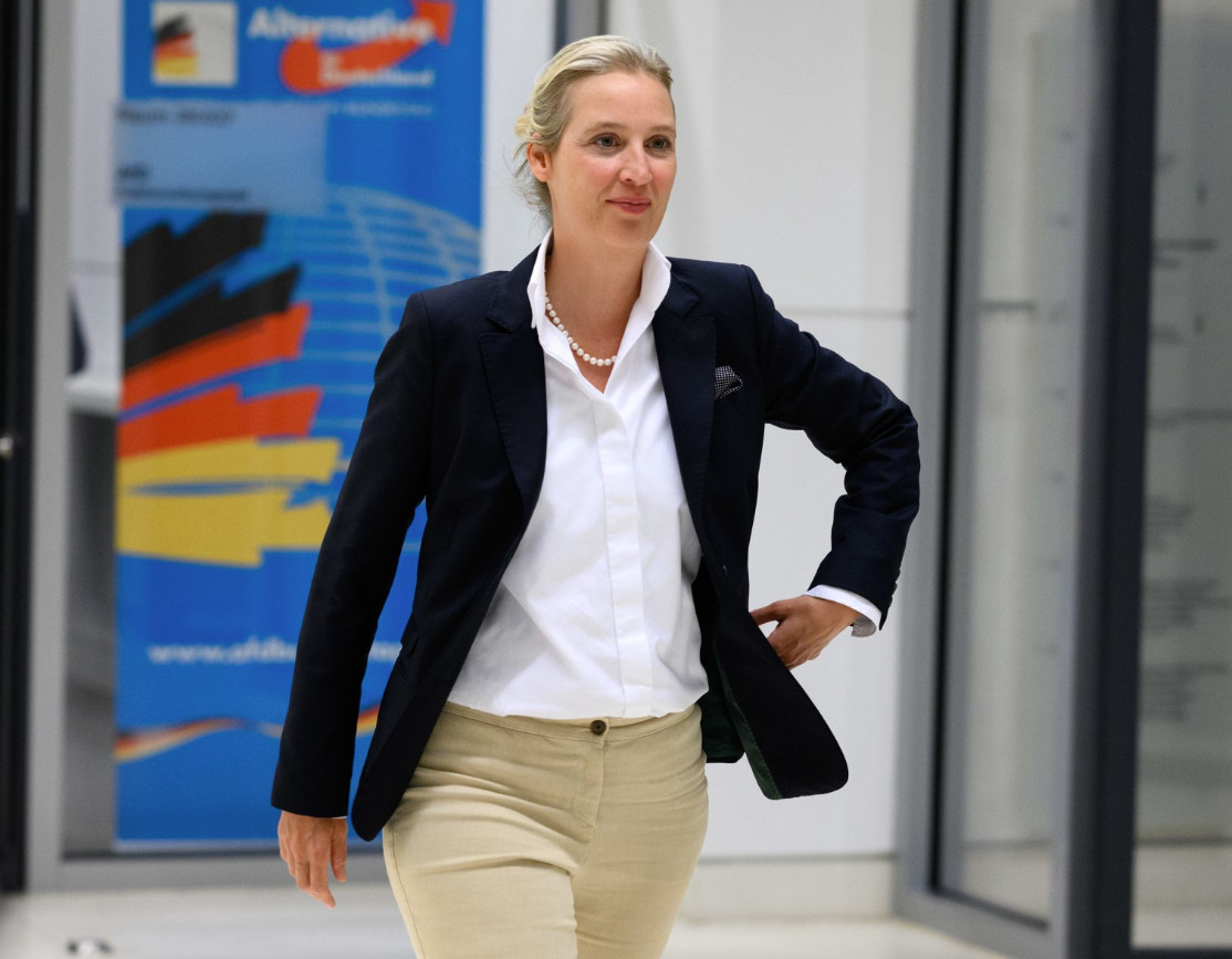 «Βασίλισσα εν αναμονή» η Αλίς Βάιντελ του ακροδεξιού κόμματος Εναλλακτική για τη Γερμανία