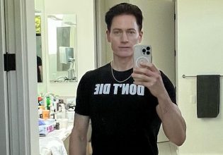 Μπράιαν Τζόνσον: Οι νέες περιπέτειες – θεραπείες του μεγιστάνα που θέλει να νικήσει το χρόνο