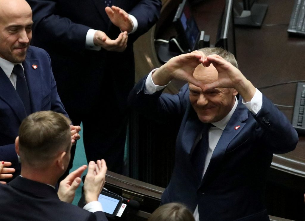 Ο Ντόναλντ Τουσκ, η ΕΕ και το πολιτικό «ναρκοπέδιο» της Πολωνίας