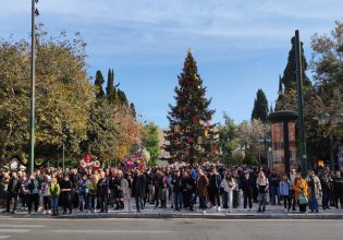 Εορταστικό ωράριο: Πώς θα λειτουργήσουν τα καταστήματα το Σαββατοκύριακο