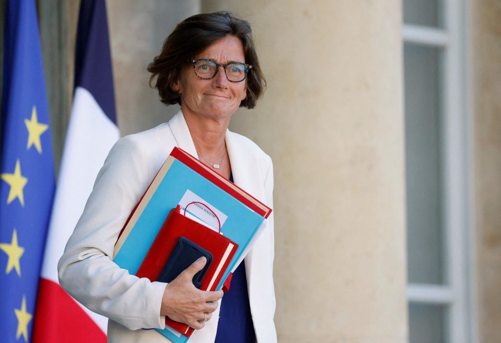 Γαλλία: Υπό έρευνα η νέα υπουργός Υγείας για αποδοχή αδήλωτων πολυτελών δώρων