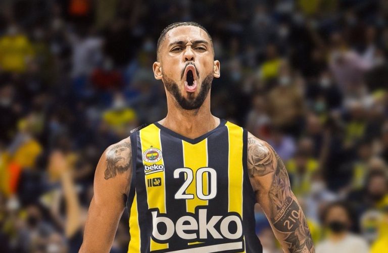 Ο «all around» Ντόρσεϊ έδωσε απαντήσεις (pics, vid)