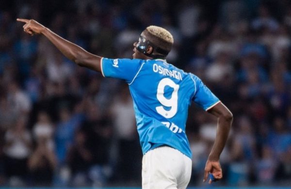 Νάπολι – Κάλιαρι 2-1: Τρίποντο με την υπογραφή του Όσιμεν (vid)