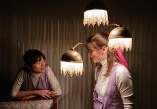 Θέατρο του Νέου Κόσμου: Επιπλέον παραστάσεις για την περίοδο των Χριστουγέννων