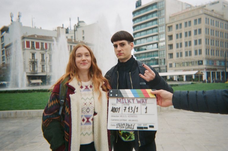 Milky Way: Χριστούγεννα στην Αθήνα