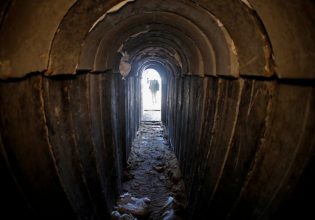 WSJ: Το Ισραήλ εξετάζει το ενδεχόμενο να πλημμυρίσει τις υπόγειες σήραγγες της Χαμάς με θαλασσινό νερό