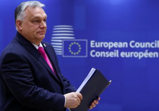 Βίκτορ Όρμπαν: Η ΕΕ δείχνει στον πρωθυπουργό της Ουγγαρία πόσο ακριβά μπορεί να πληρώσει το βέτο του