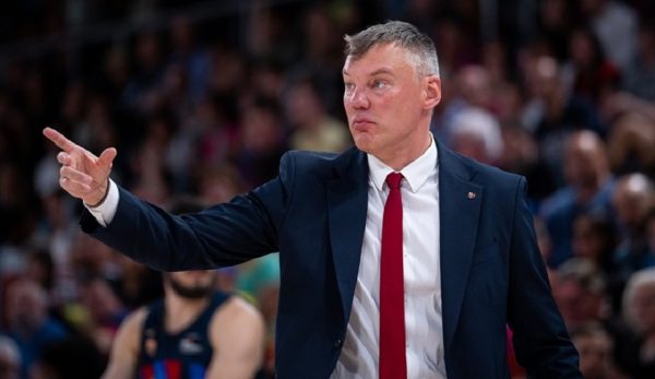 Επίσημο: Νέος προπονητής της Φενερμπαχτσέ ο Γιασικεβίτσιους (pic)