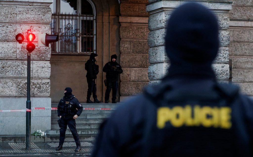 Αυτοκτόνησε ο μακελάρης της Πράγας – Τι αναφέρει η τσεχική αστυνομία