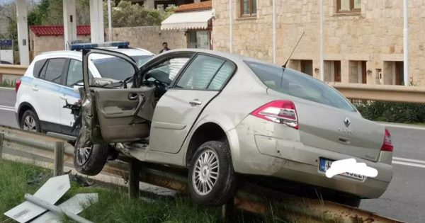 Ηράκλειο Κρήτης: Ένας νεκρός από σφοδρή σύγκρουση δύο Ι.Χ.