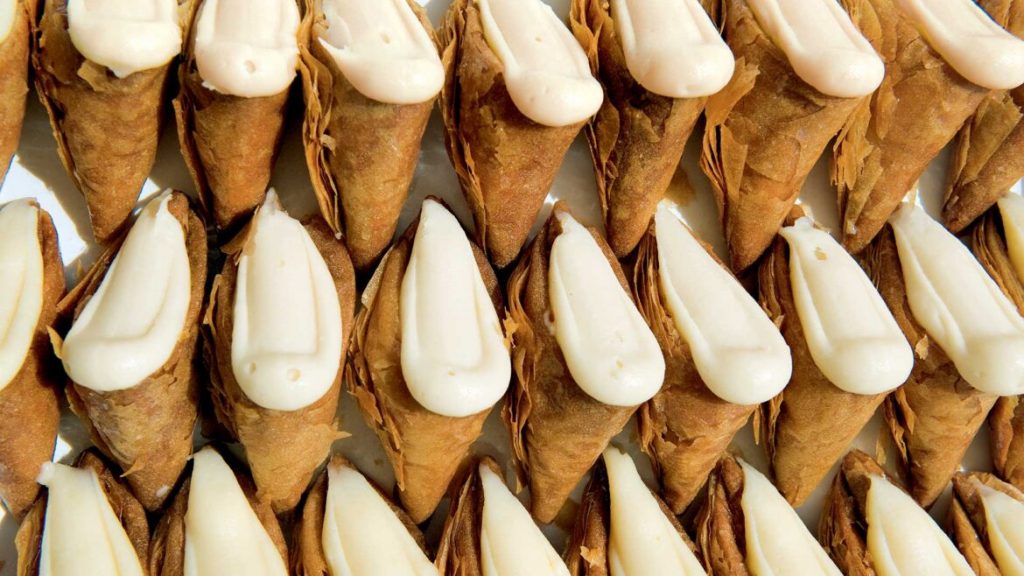 Τρίγωνα Πανοράματος: Αναδείχθηκαν ως το δεύτερο καλύτερο γλυκό στον κόσμο από το Taste Atlas