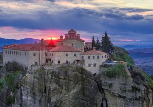 Μονή Αγίου Στεφάνου Μετεώρων: Ένα από τα στολίδια του «πέτρινου δάσους»