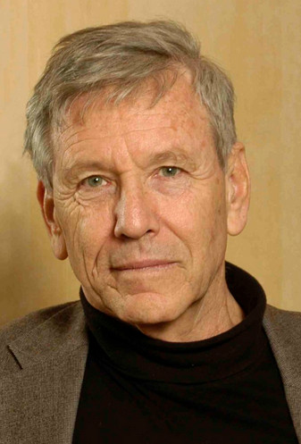 Άμος Οζ: Η πίστη και το δέος