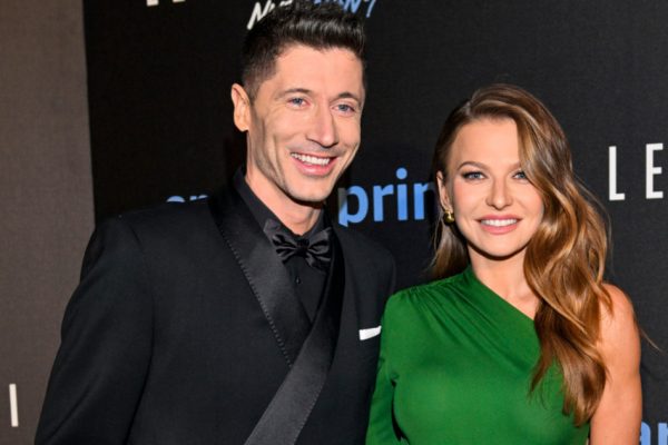 Θα μείνει στην Μπαρτσελόνα ο Λεβαντόφσκι; Τι απαντάει η σύζυγός του