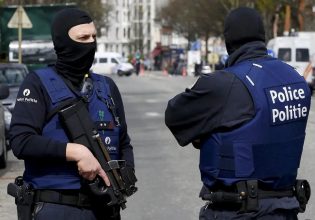 Συναγερμός στο Βέλγιο: Βρέθηκε αυτοκίνητο παγιδευμένο με εκρηκτικά μέσα σε πλοίο