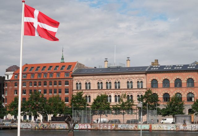 Η Δανία βγάζει τον στρατό στο δρόμο - Θα φυλά εβραικές τοποθεσίες