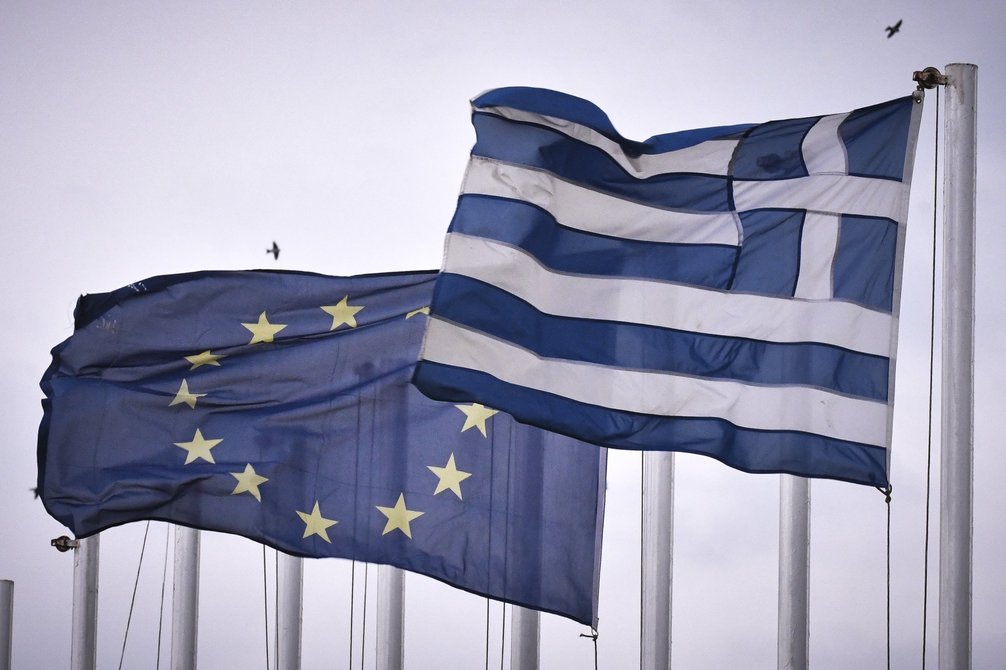 Λειτουργεί η δημοκρατία στην Ελλάδα και στην Ευρώπη των «27»;