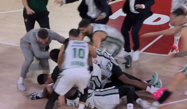 Aταμάν: «Δεν σχεδίασα να πάρεις εσύ το τελευταίο σουτ Γκριγκόνις» (pic)