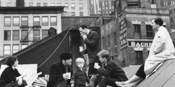 Η γειτονιά της Νέας Υόρκης που «ανάθρεψε» καλλιτέχνες τη δεκαετία του ‘50