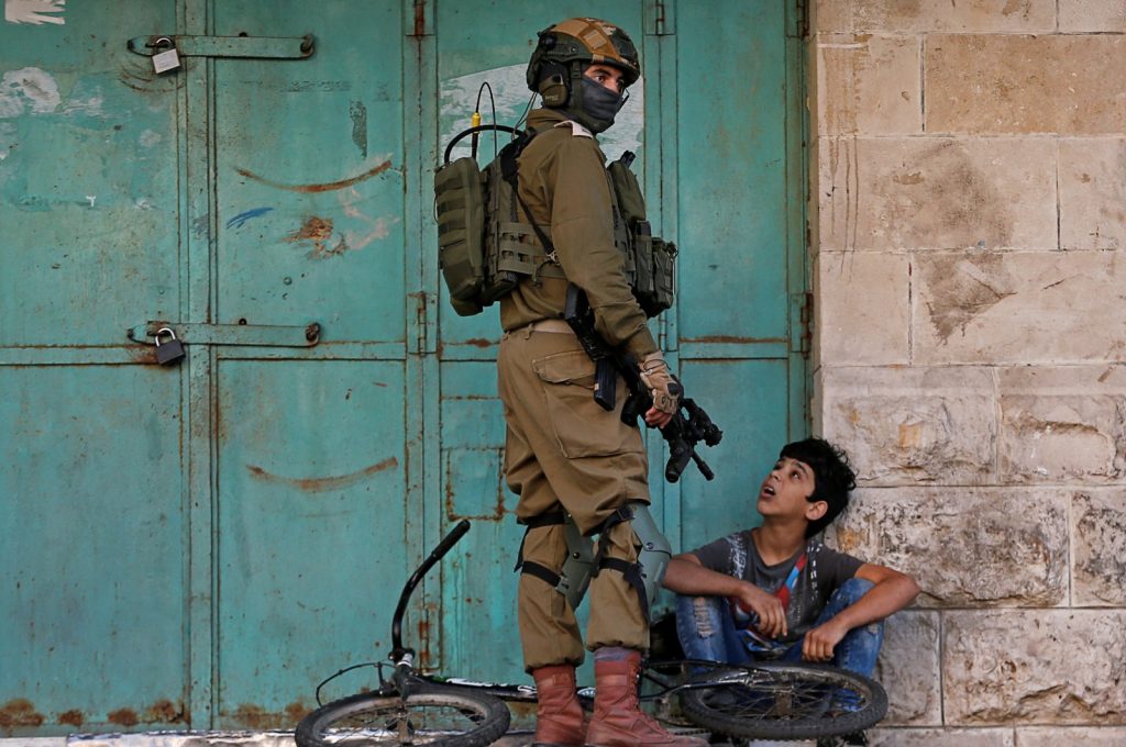 Γάζα: Συλληφθέντες Παλαιστίνιοι κατηγορούν τον ισραηλινό στρατό για βασανιστήρια