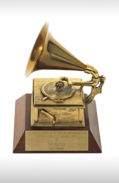 Το Grammy που απονεμήθηκε στον Τζον Λένον