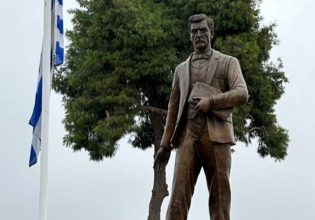 Θεσσαλονίκη: Προσπάθησαν να κλέψουν το μπρούτζινο άγαλμα του Νίκου Καπετανίδη