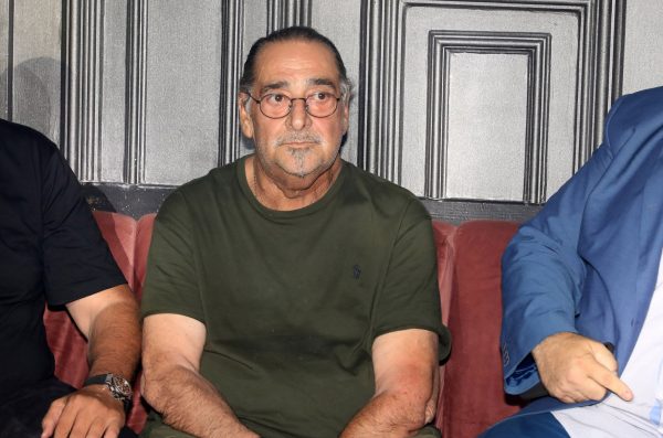 Βασίλης Καρράς: «Δεν το βάζω κάτω, δεν μασάω», έλεγε πριν μία εβδομάδα – Ανυπομονούσε να περπατήσει ξανά