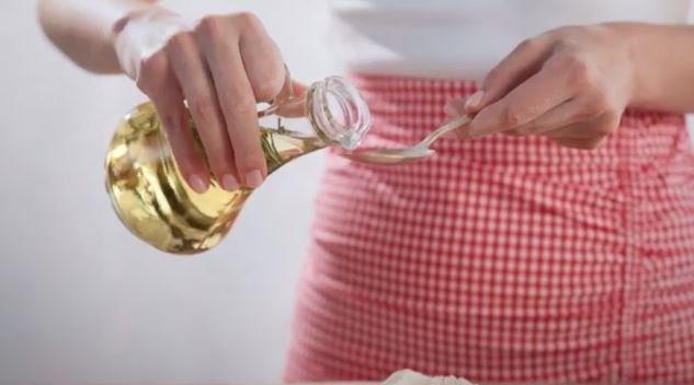 «Μάστιγα» το νοθευμένο ελαιόλαδο – Πόσο επικίνδυνο είναι για την υγεία μας