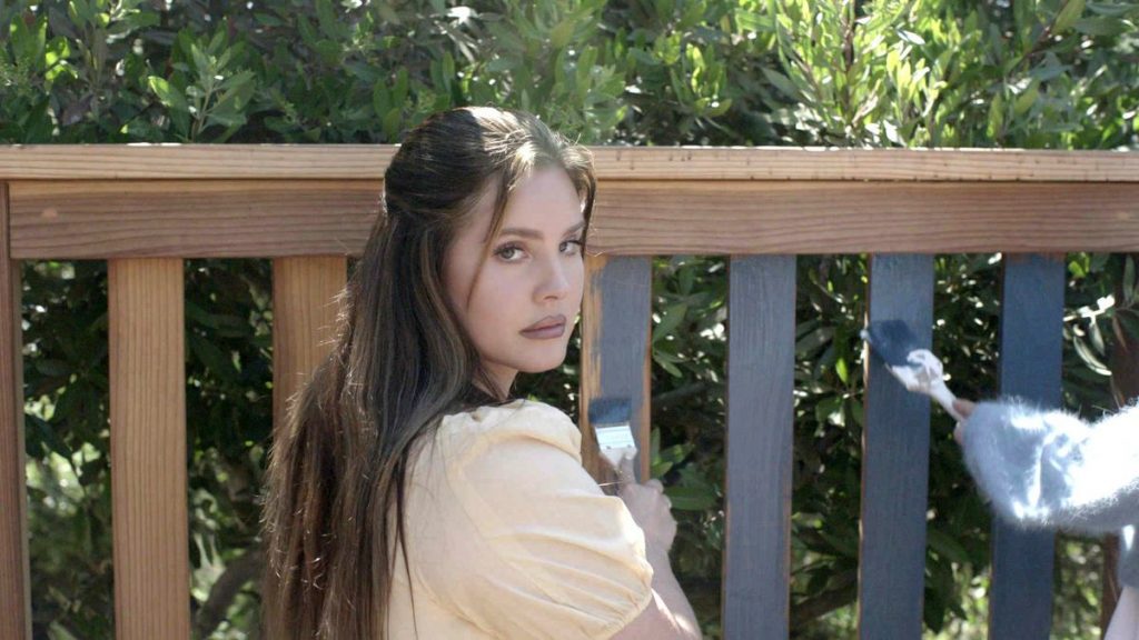 «Το βλέπω να έρχεται» – Τα σχέδια της Lana Del Rey για τη μητρότητα