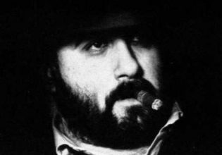 Θάνος Μικρούτσικος: Πολιτικό τραγούδι και πολιτική τέχνη γενικά δεν νοείται χωρίς την έννοια της συνείδησης