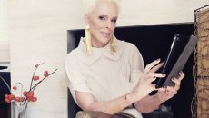 Η Μπριγκίτε Νίλσεν επέστρεψε στην πασαρέλα για τον οίκο Balenciaga