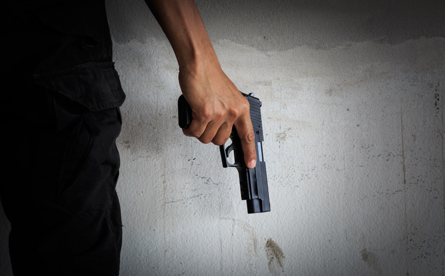 Ρέθυμνο: Άγρια συμπλοκή νεαρών με πυροβολισμό - 22χρονος έβγαλε όπλο