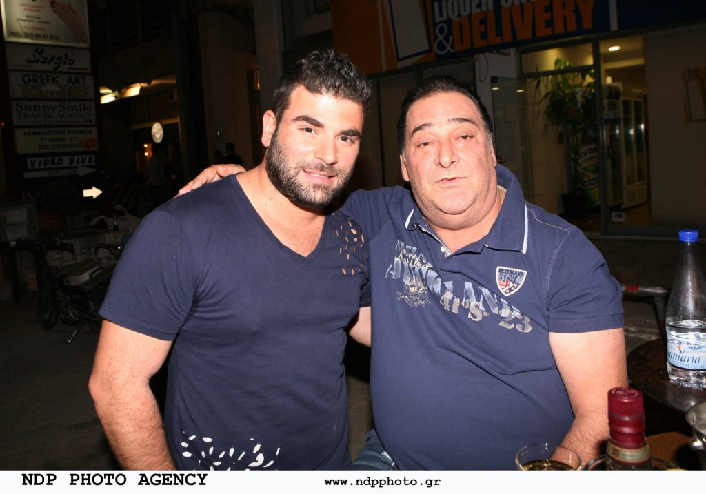 «Ραγίζει καρδιές» το «αντίο» της μητέρας του Παντελίδη στον Καρρά