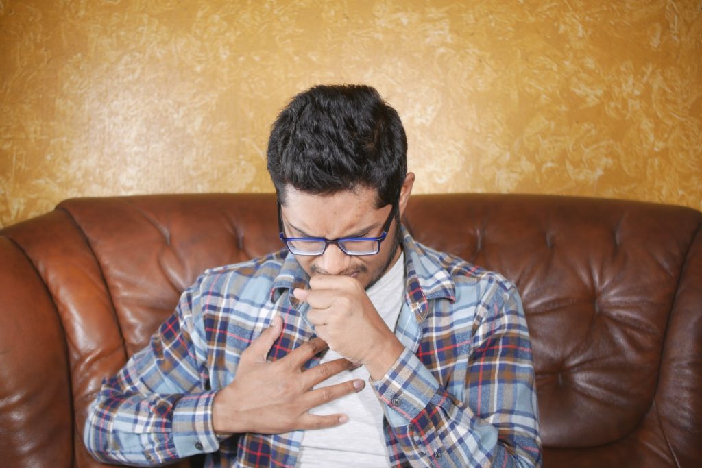 ECDC: Σε έξαρση οι λοιμώξεις του αναπνευστικού σε ενήλικες και παιδιά – Να προετοιμάζονται επείγοντα και ΜΕΘ