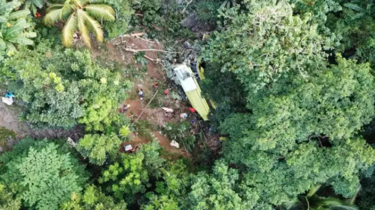 Φιλιππίνες: 17 νεκροί σε δυστύχημα με λεωφορείο – Επεσε σε χαράδρα από ύψος 30 μέτρων