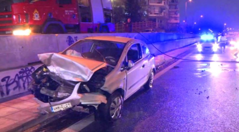 Θεσσαλονίκη: Σοβαρό τροχαίο με απεγκλωβισμό στον περιφερειακό – Δύο τραυματίες