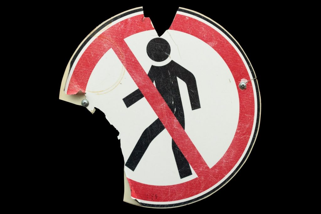 Το ζητούμενο δεν είναι να γράφει η ταμπέλα «Εδώ η καλή αριστερά»