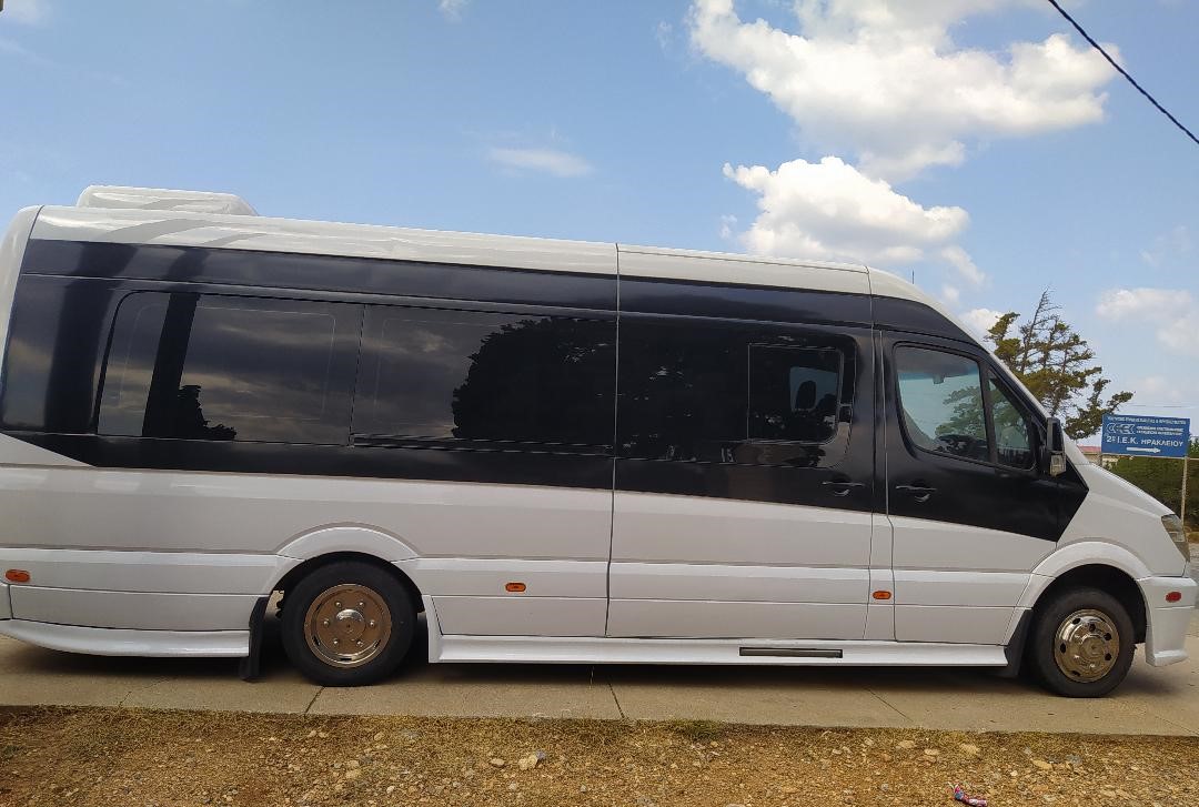 Προμήθεια mini bus για την ενίσχυση του Κέντρου Ημερήσιας Φροντίδας Ηλικιωμένων Δήμου Χερσονήσου