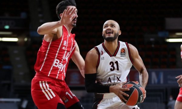 Πλήγμα για την Αρμάνι Μιλάνο: Χάνει τον Ολυμπιακό ο Σιλντς