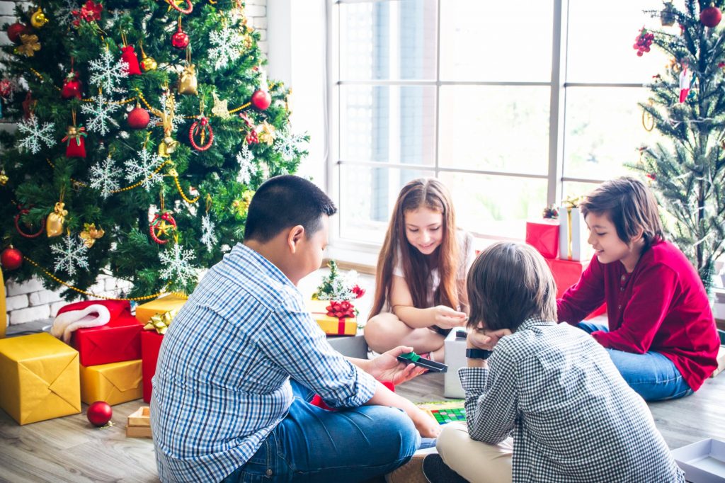 Οικογενειακά Χριστούγεννα: Παιχνίδια για μικρούς και μεγάλους