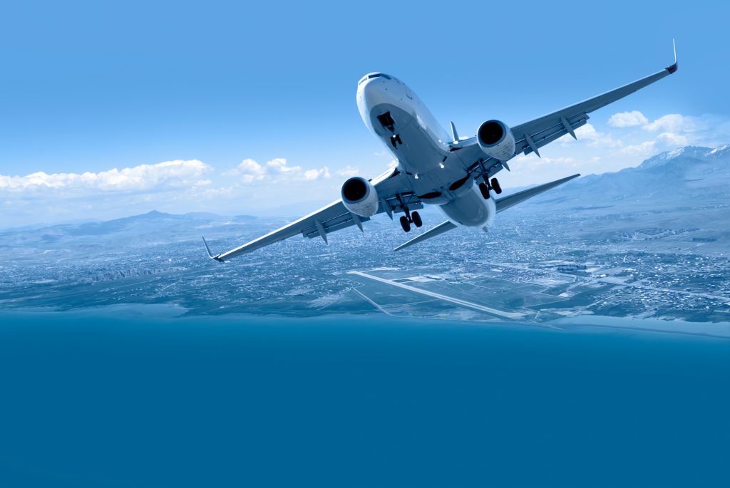 Ιταλία: Έκανε κύκλους επί μία ώρα πάνω από το Μπέργκαμο – Θρίλερ στον αέρα για Έλληνες επιβάτες αεροπλάνου