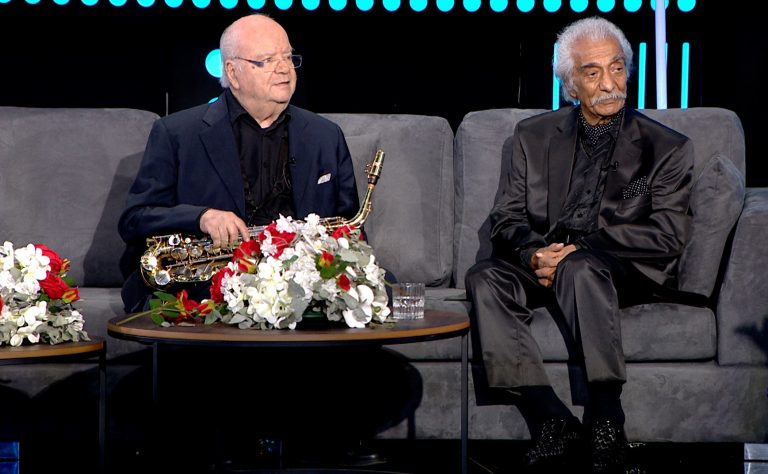 «Σύνορα η αγάπη δε γνωρίζει» – Απόψε στις 22:00 στο «Σπίτι με το MEGA»