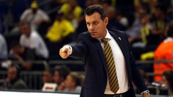 Το «αντίο» του Δημήτρη Ιτούδη στη Φενερμπαχτσέ (pic)