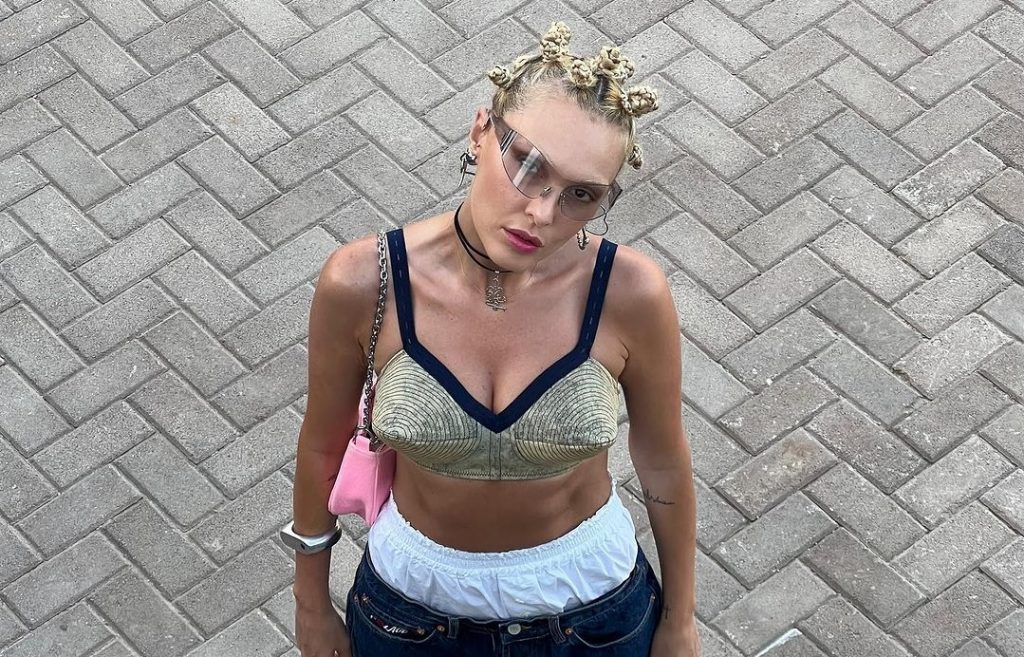 Τάμτα: «Μεταμορφώθηκε» σε Μαρία Κάλλας για τις ανάγκες φωτογράφισης